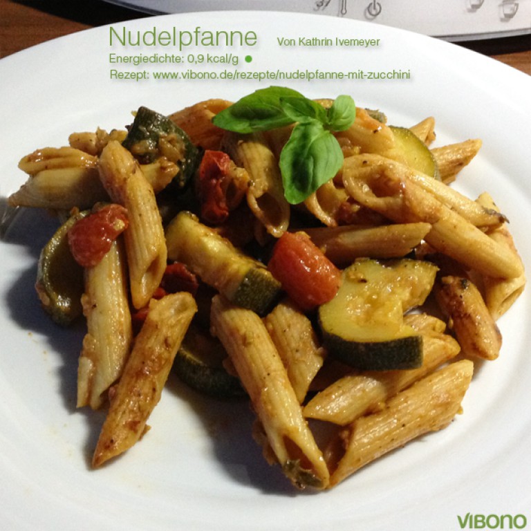 Nudelpfanne mit Zucchini | Vibono