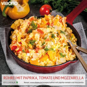 Rührei mit Paprika, Tomate und Mozzarella