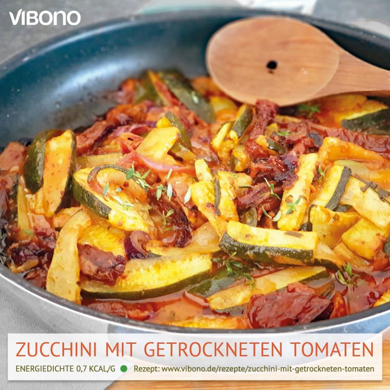 Zucchini mit getrockneten Tomaten