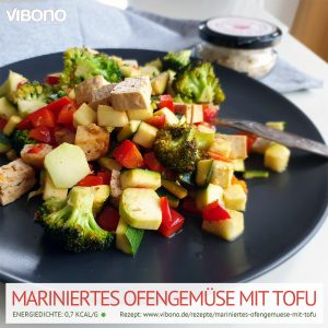 Mariniertes Ofengemüse mit Tofu
